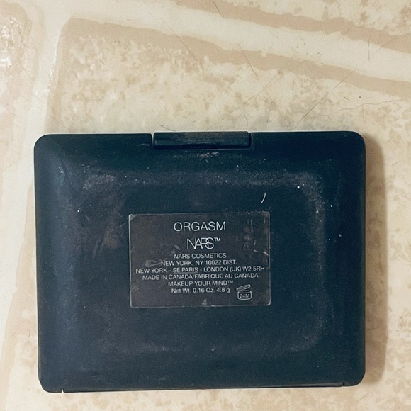 NARS blush color “orgasm” - Picture 3 of 3